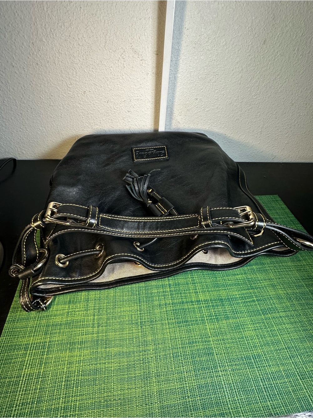 Dooney & Bourke Black Leather Drawstring Bucket Bag – Excellent Condition! - Picture 10 of 10